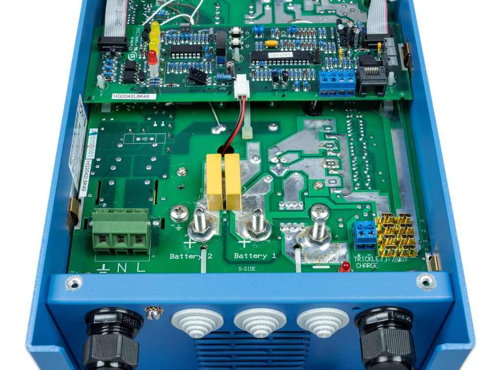 Charger 24/16 (2+1) 120-240V (pcb conn)