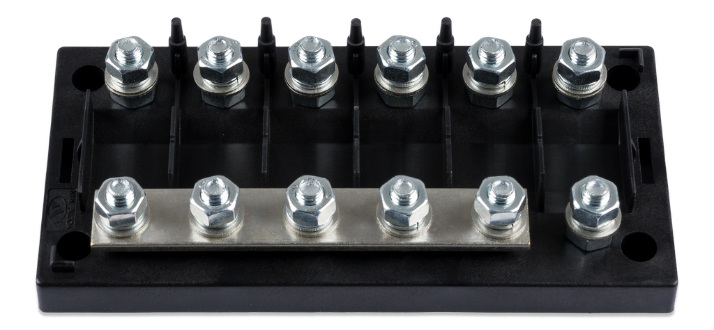 Fuse holder 6-way for MEGA-fuse (front-angle)