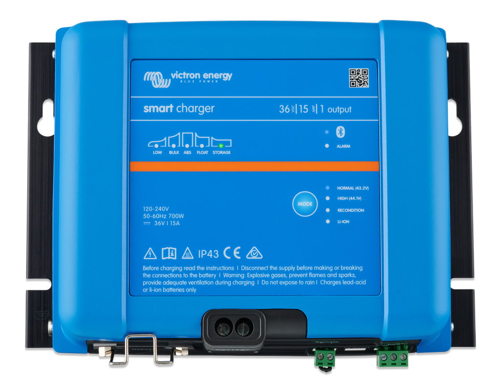 Smart IP43 Charger 36V 15A (1) 120-240V (top)