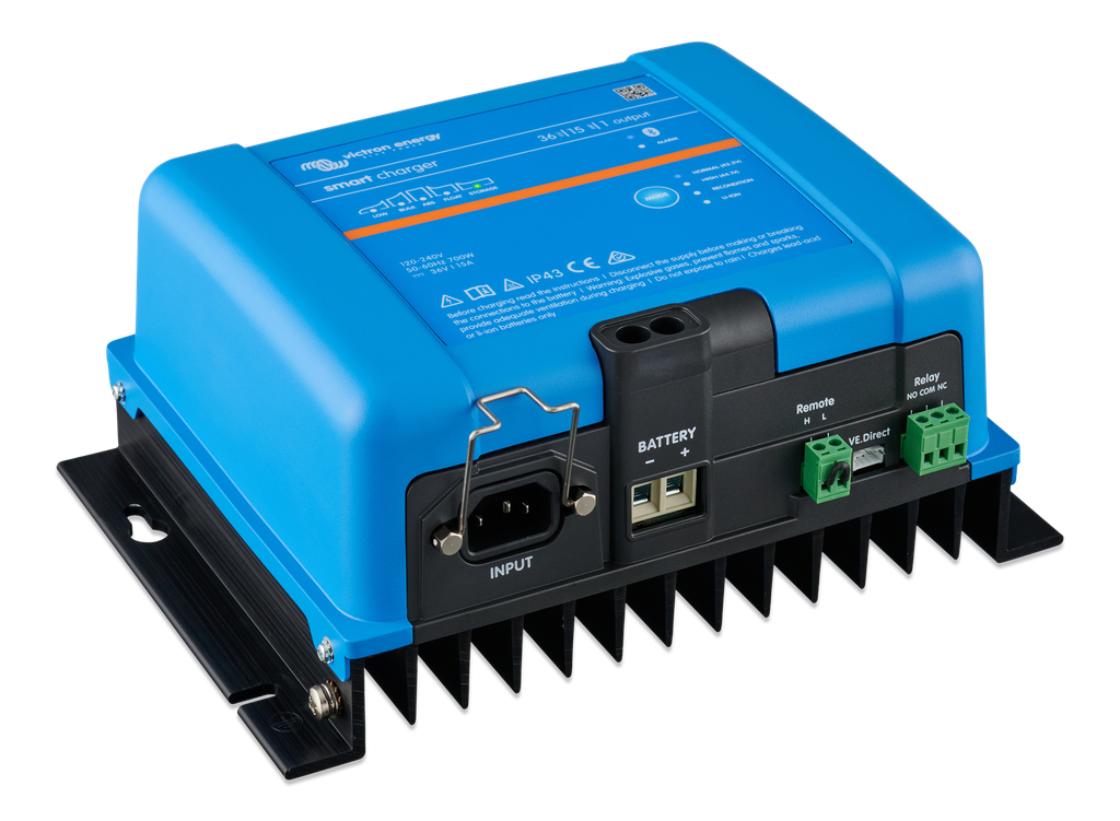 Smart IP43 Charger 36V 15A (1) 120-240V (right)