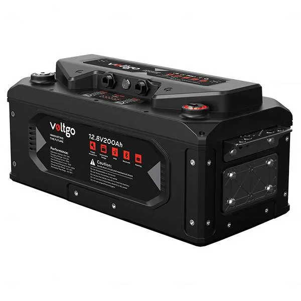Batterie Voltgo Lithium 6000 cycles 200Ah-12V - 150 Amp décharge - 50 amp de charge - 4 en // et 4 en série possible - BMS intégré et bluetooth IP65 - communiquant avec Cerbo GX