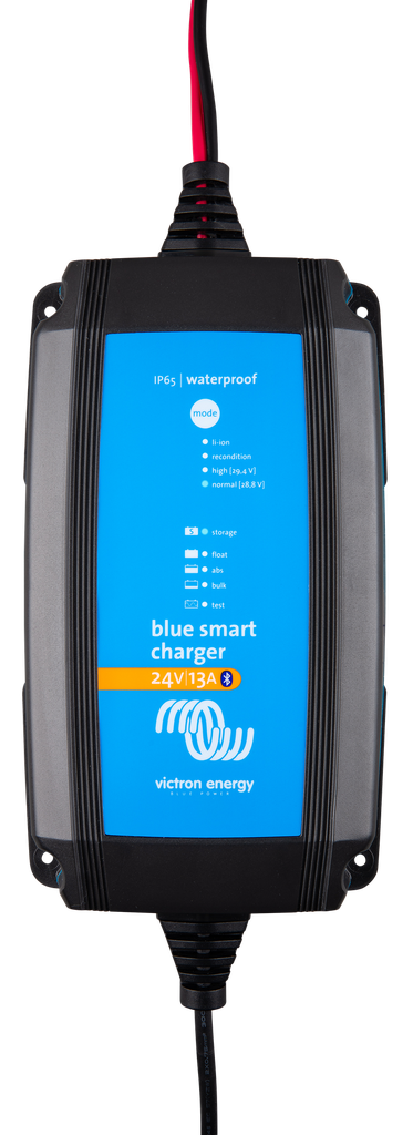 [BPC241331024] Blue Smart IP65 Charger 24/13(1) 230V UK
