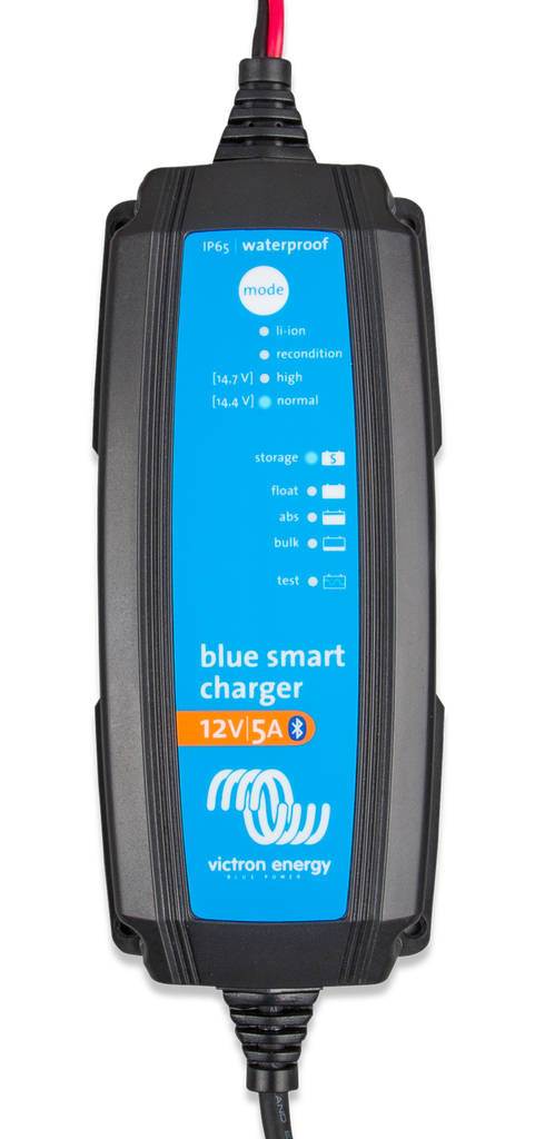 [BPC120535064R] Blue Smart IP65s Charger 12/5(1) 230V CEE 7/17 Retail
