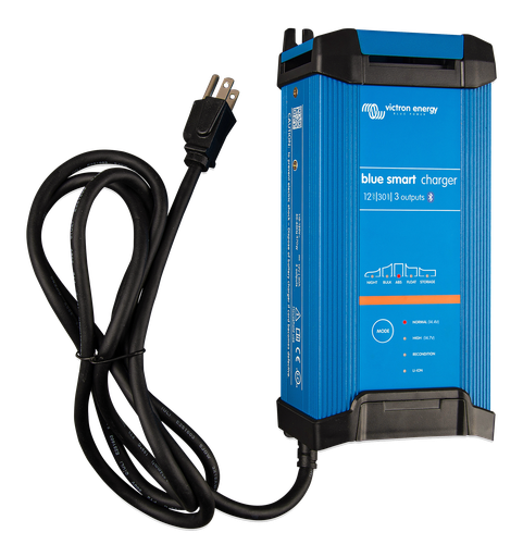 [BPC123048102] Blue Smart IP22 Charger 12/30(3) 120V NEMA 5-15