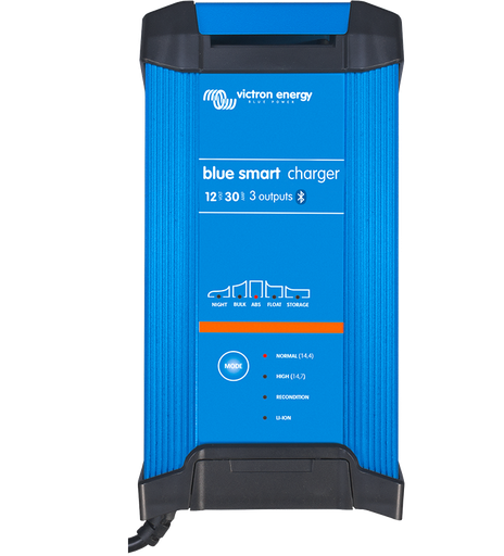 [BPC241647102] Blue Smart IP22 Charger 24/16(1) 120V NEMA 5-15